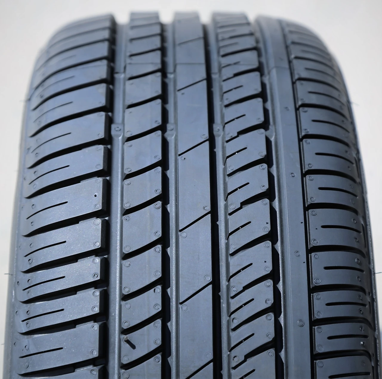 Petlas Imperium PT515 175/70R14 84H