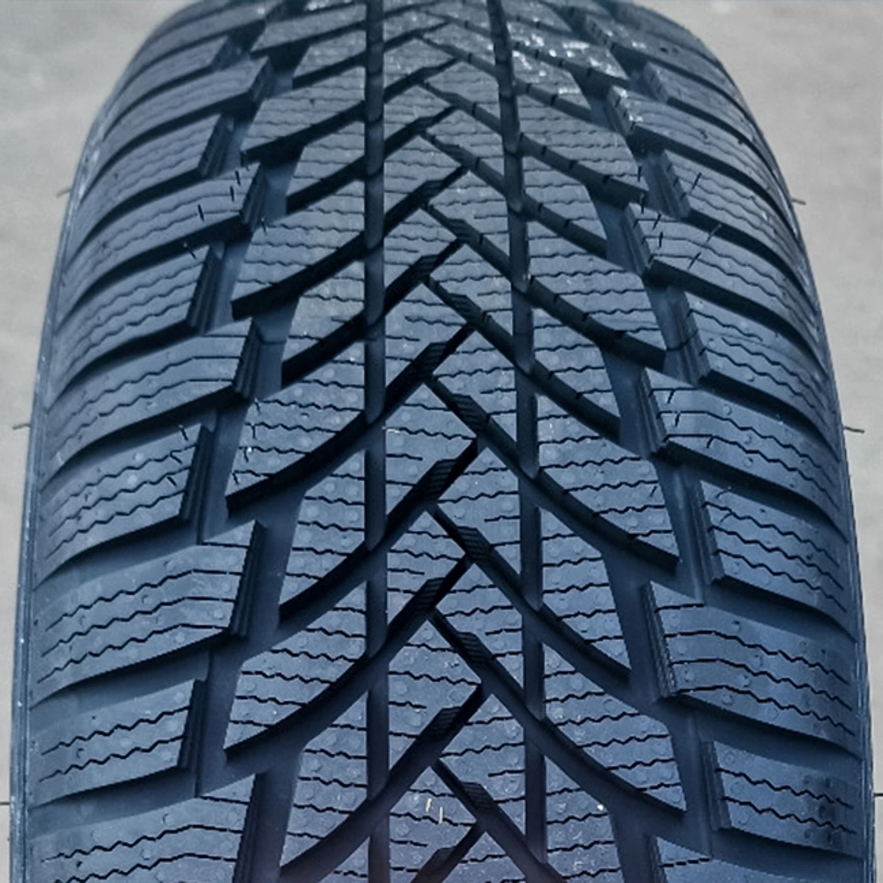 Petlas Snow Master 2 215/45R17 91V