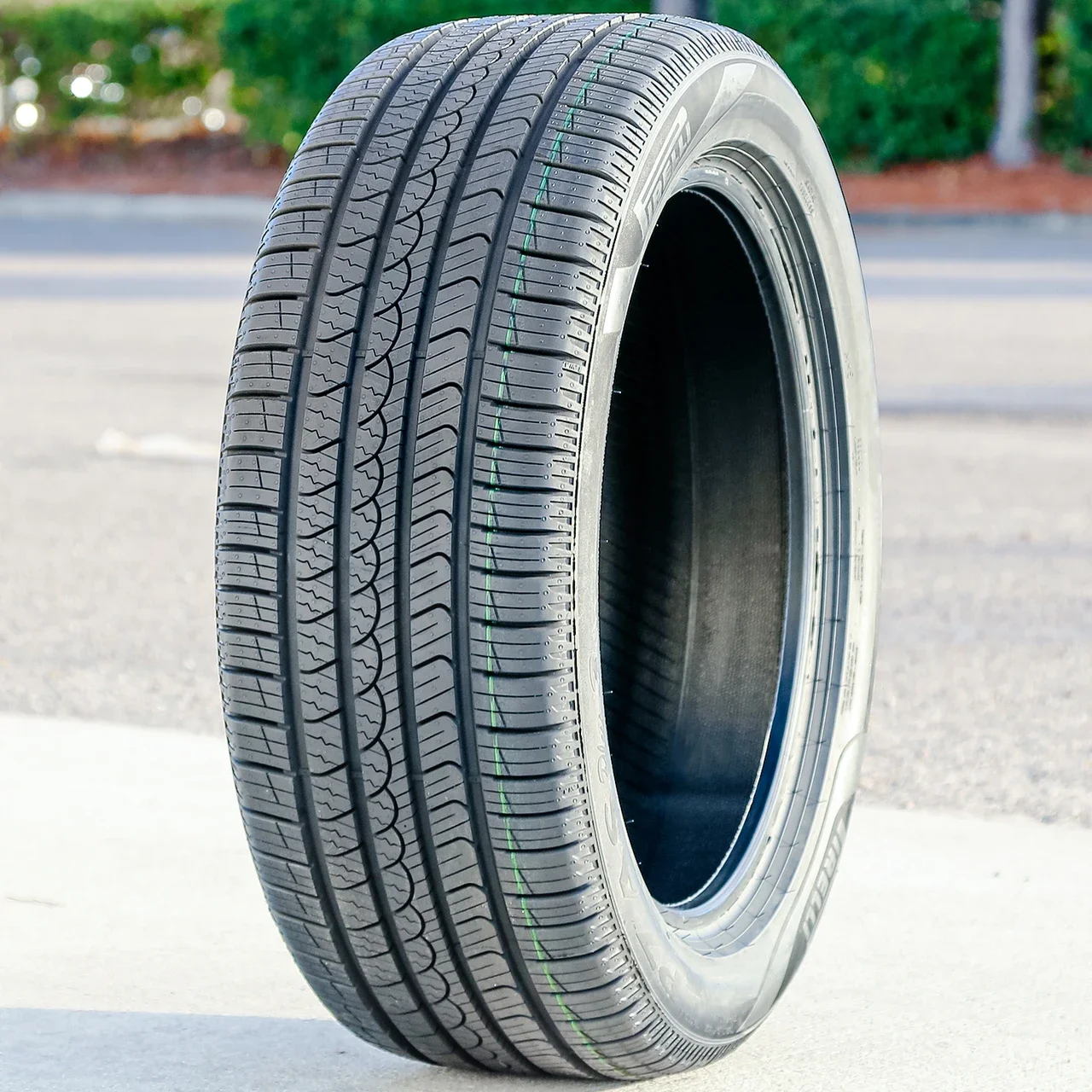 Pirelli P7 AS Plus 3 245/45R20 99V