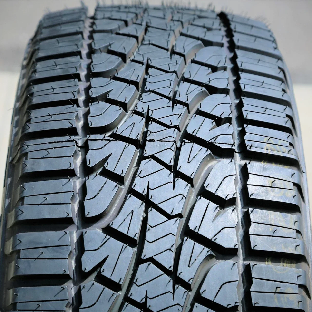 Pirelli Scorpion ATR LT 325/45R24 120/117S E (10 Ply)