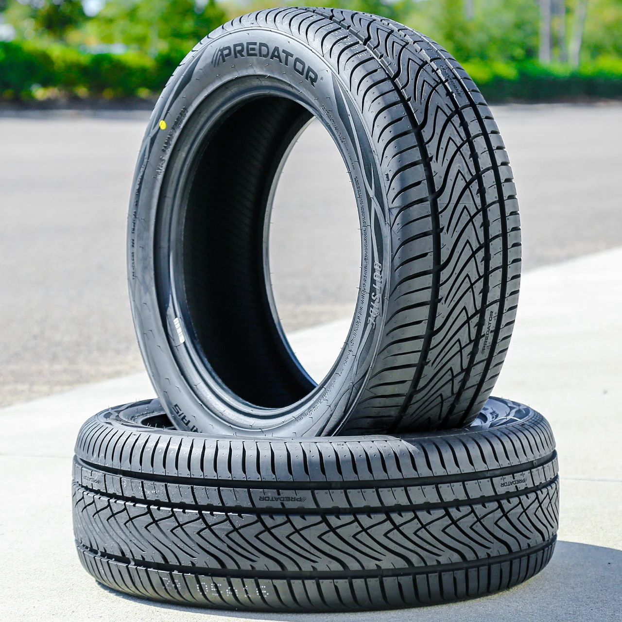 Predator Comptrax PR1 A/S 235/50R18 ZR 101W XL