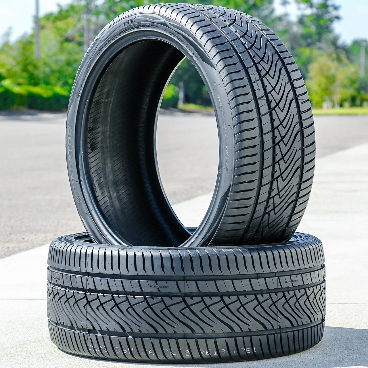 Predator Comptrax PR1 A/S 245/40R20 ZR 99W XL