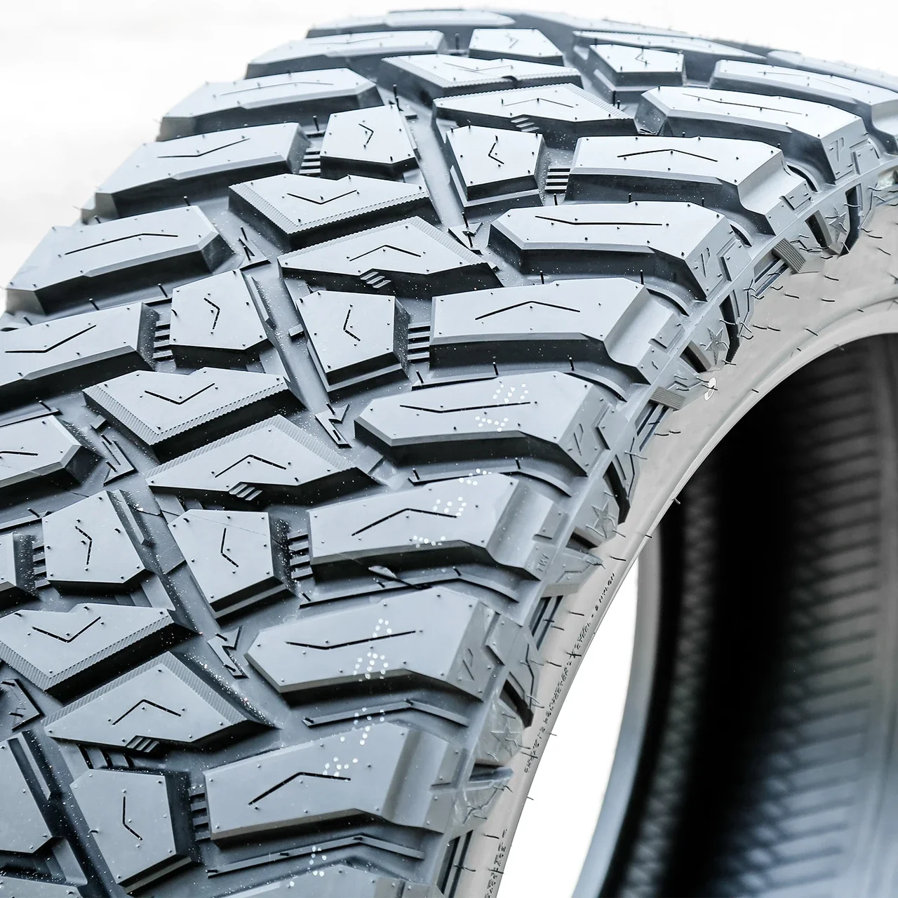 Predator New Mutant X-MT LT 33X12.50R20 114Q E (10 Ply)