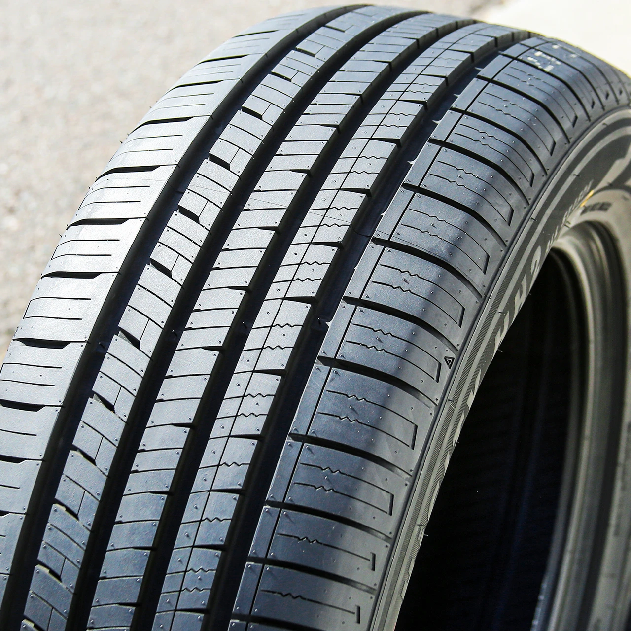 Prinx HiCity HH2 175/70R14 84T