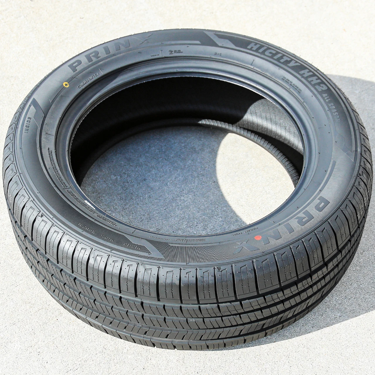 Prinx HiCity HH2 205/70R15 96H