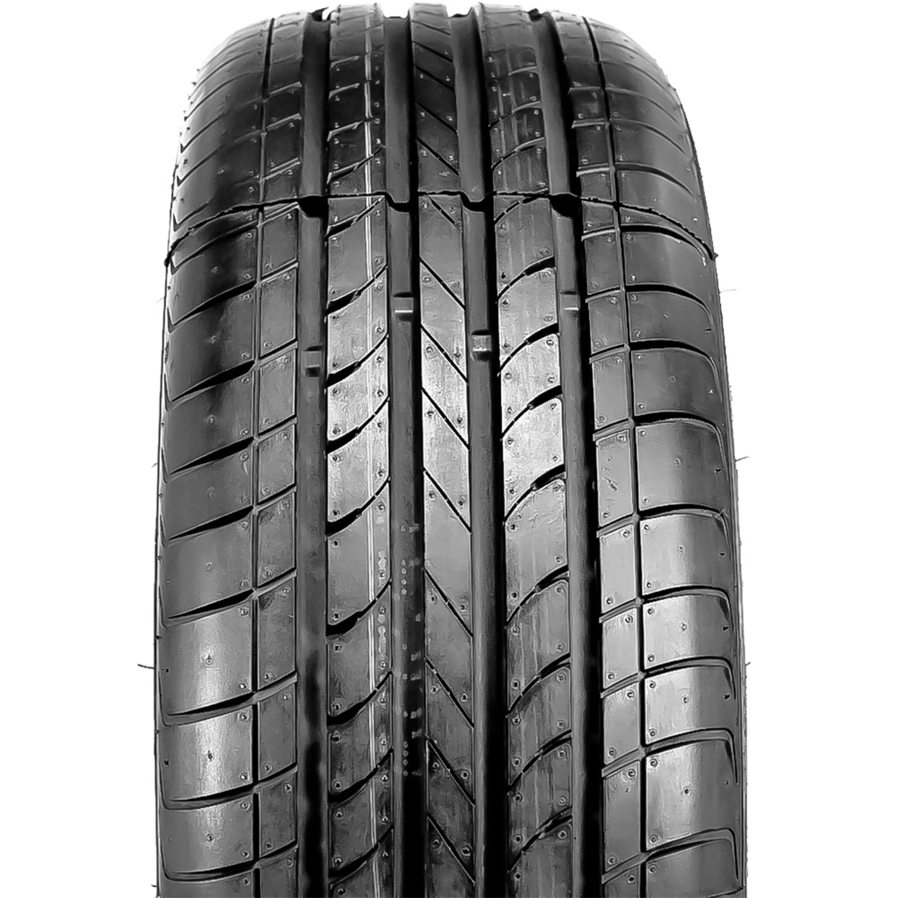 Roadone Cavalry HP 225/65R17 102H