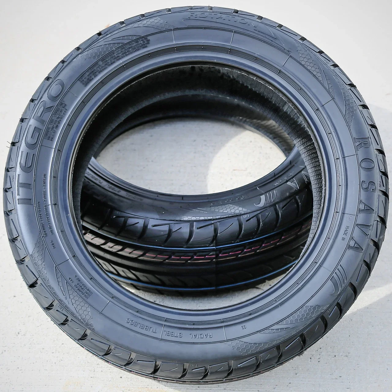 Rosava Itegro 215/65R16 98V