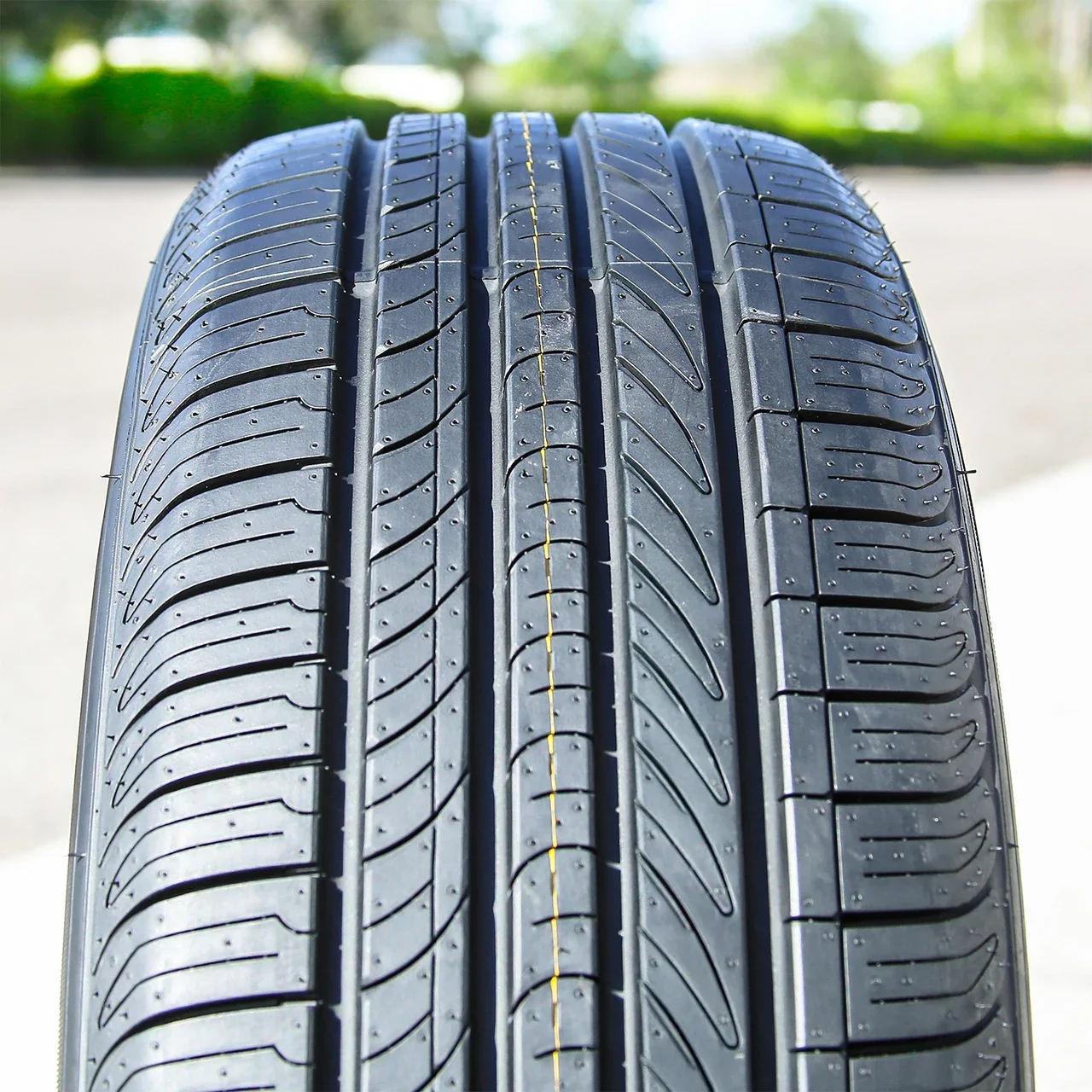 Solar 4XS+ 175/65R14 82T