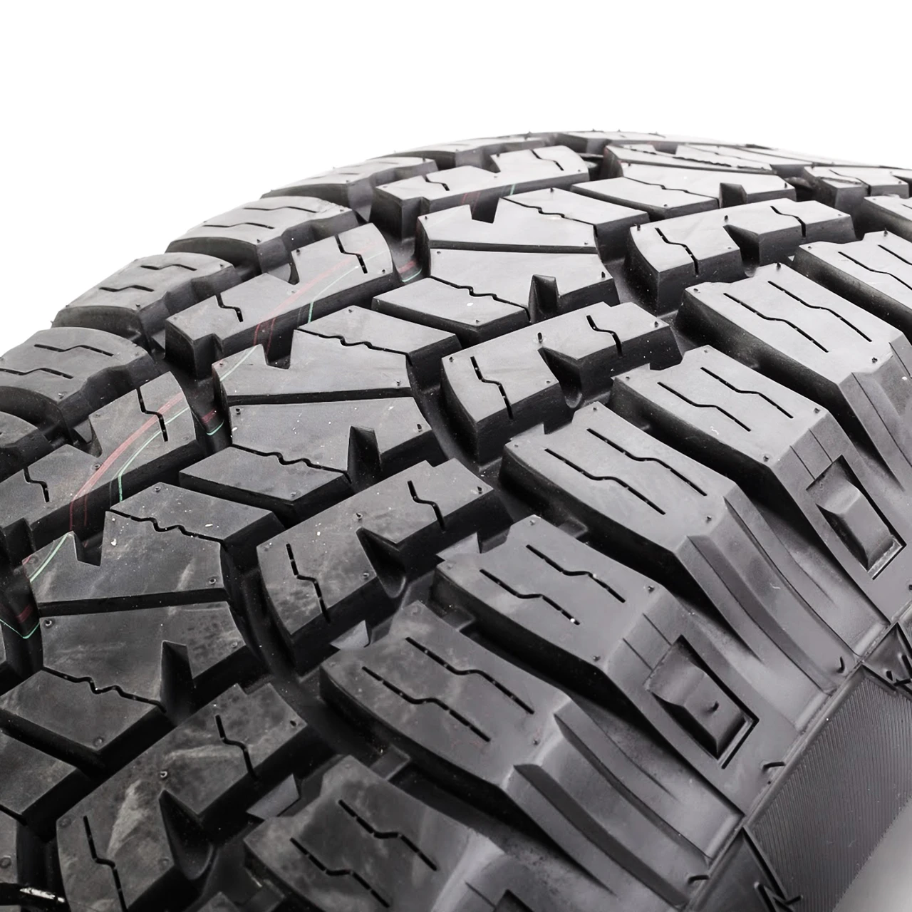 Suretrac Radial A/T LT 33X12.50R20 114S E (10 Ply)