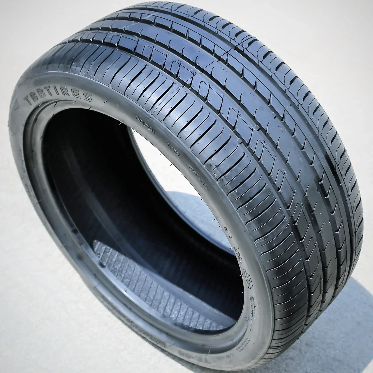 TBB TR-66 235/45R18 ZR 98W XL