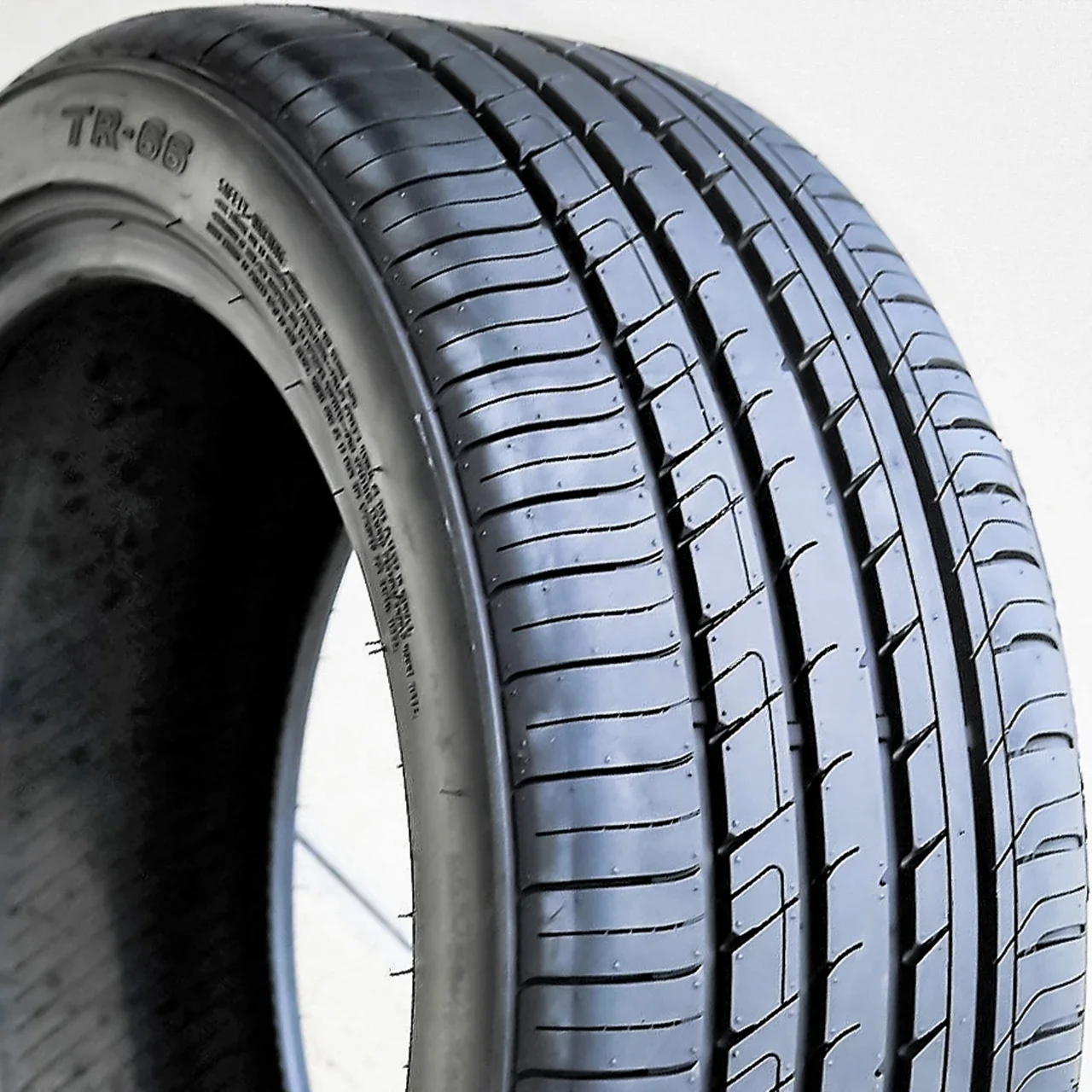 TBB TR-66 245/40R17 ZR 95W XL