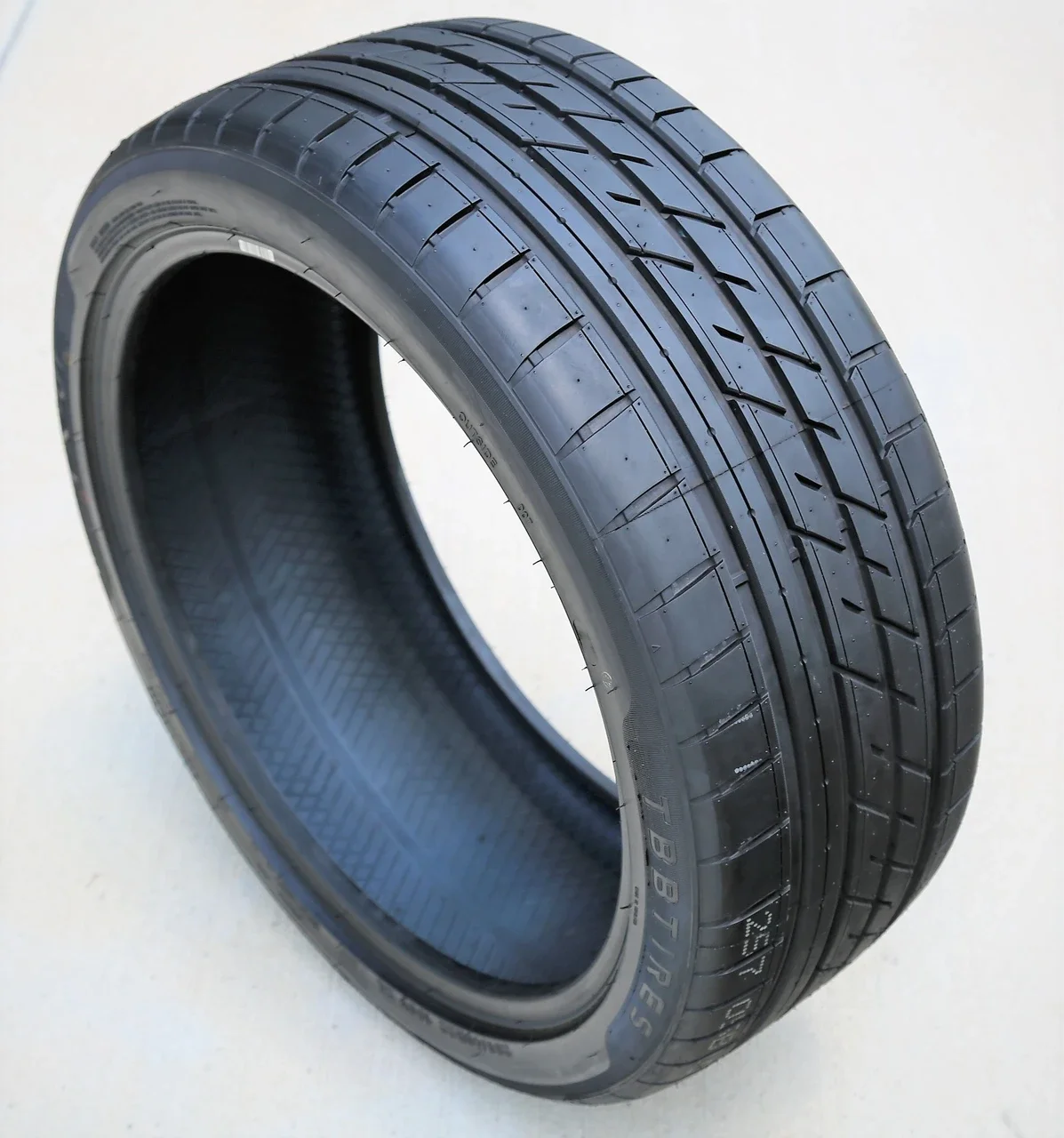 TBB TX-01 255/30R24 ZR 97W XL
