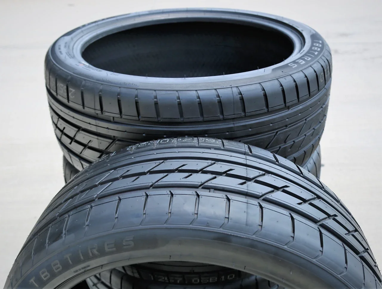 TBB TX-01 265/35R22 102V XL