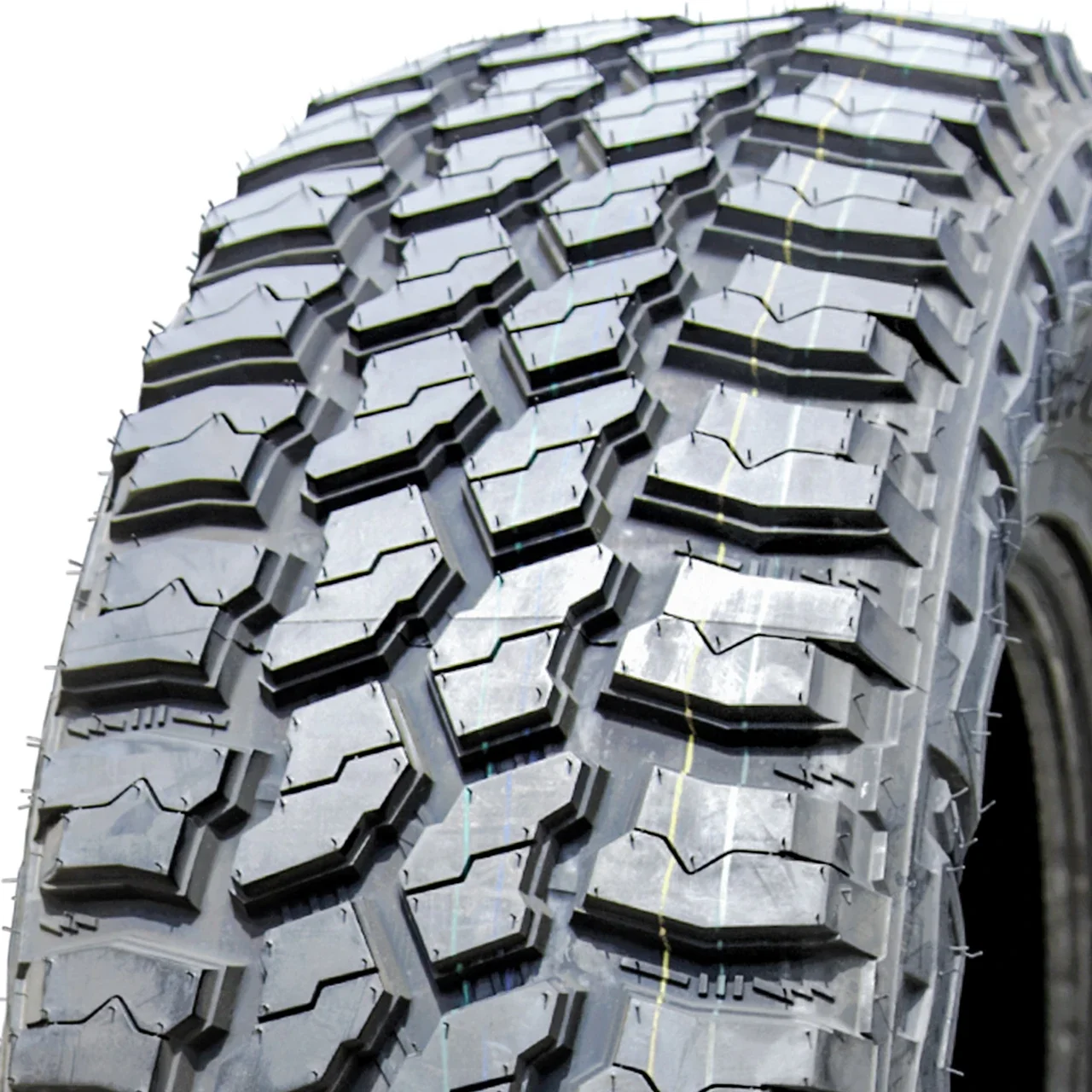 Thunderer Trac Grip M/T LT 37X12.50R20 128Q F (12 Ply)