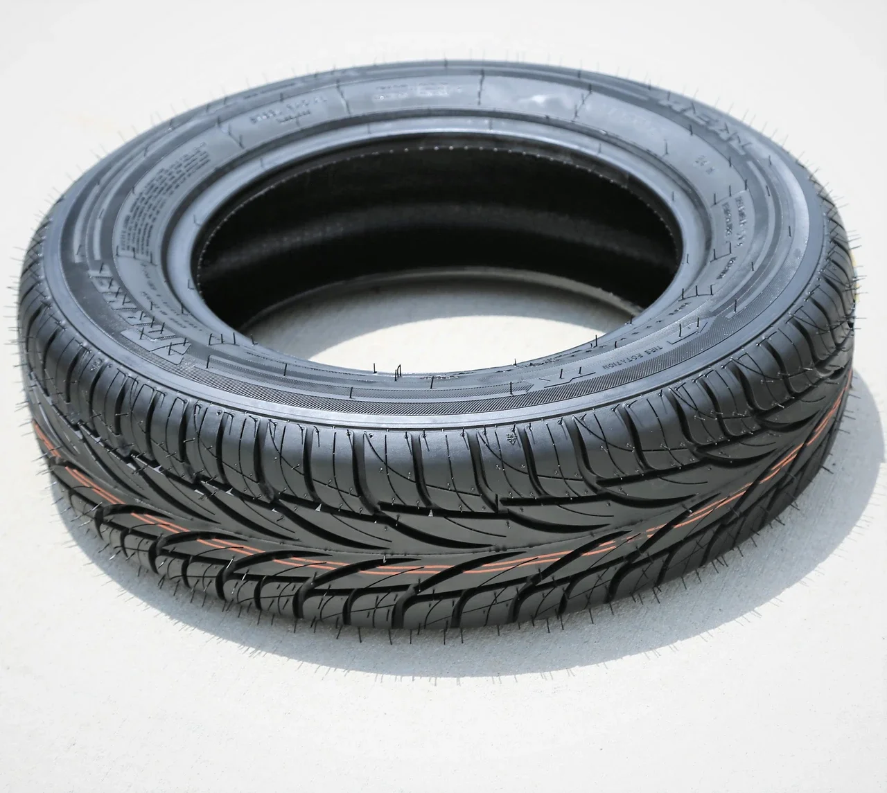 Tornel Real 225/75R15 102H