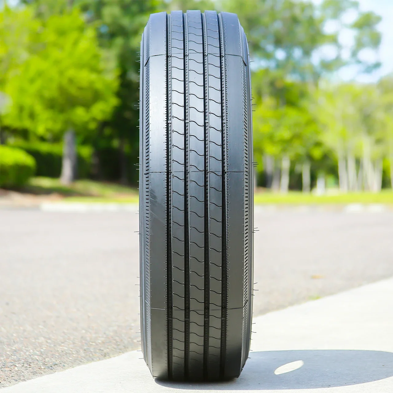 Transeagle ST Radial ST 235/85R16 132/127M G (14 Ply)