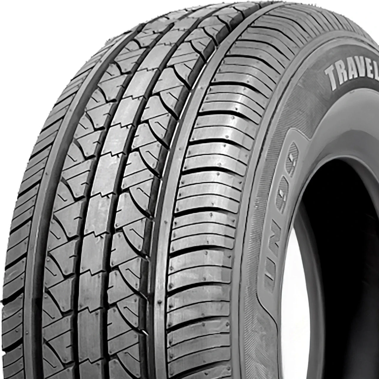 Travelstar UN99 225/55R17 101H XL