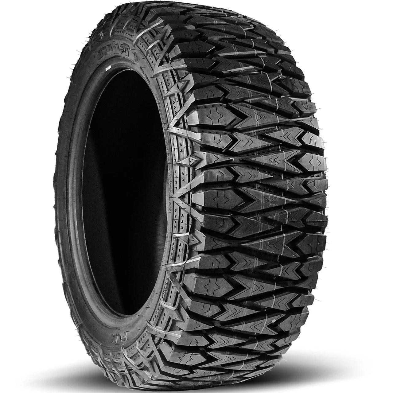 Tri-Ace Punisher M/T LT 35X13.50R26 118Q E (10 Ply)