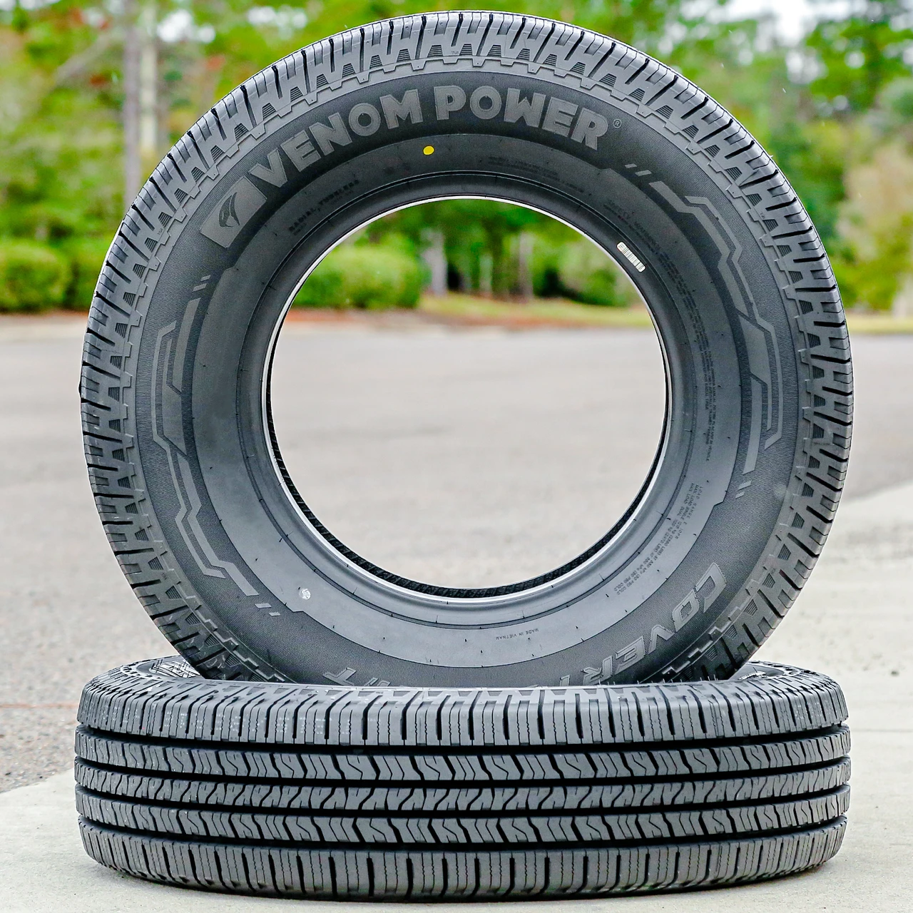 Venom Power Covert Grip H/T 255/70R16 111T