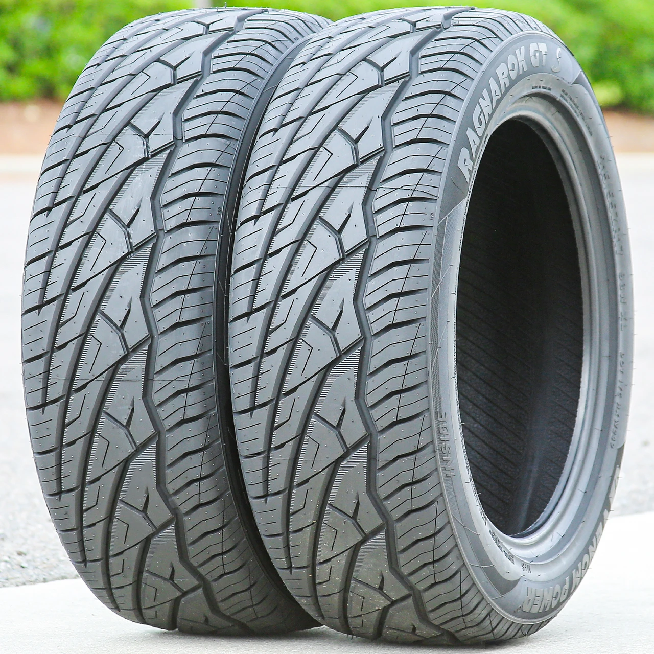 Venom Power Ragnarok GTS 215/55R17 ZR 98W XL