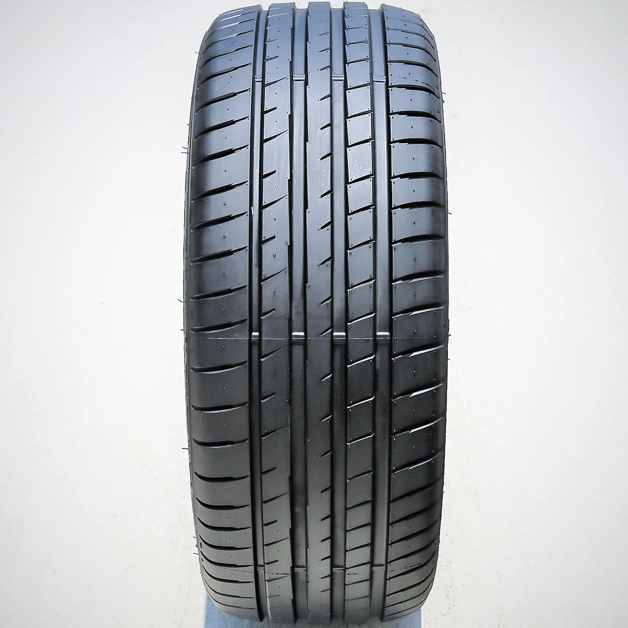 Venom Power Sport Macro Rok X 275/45R19 ZR 108W XL