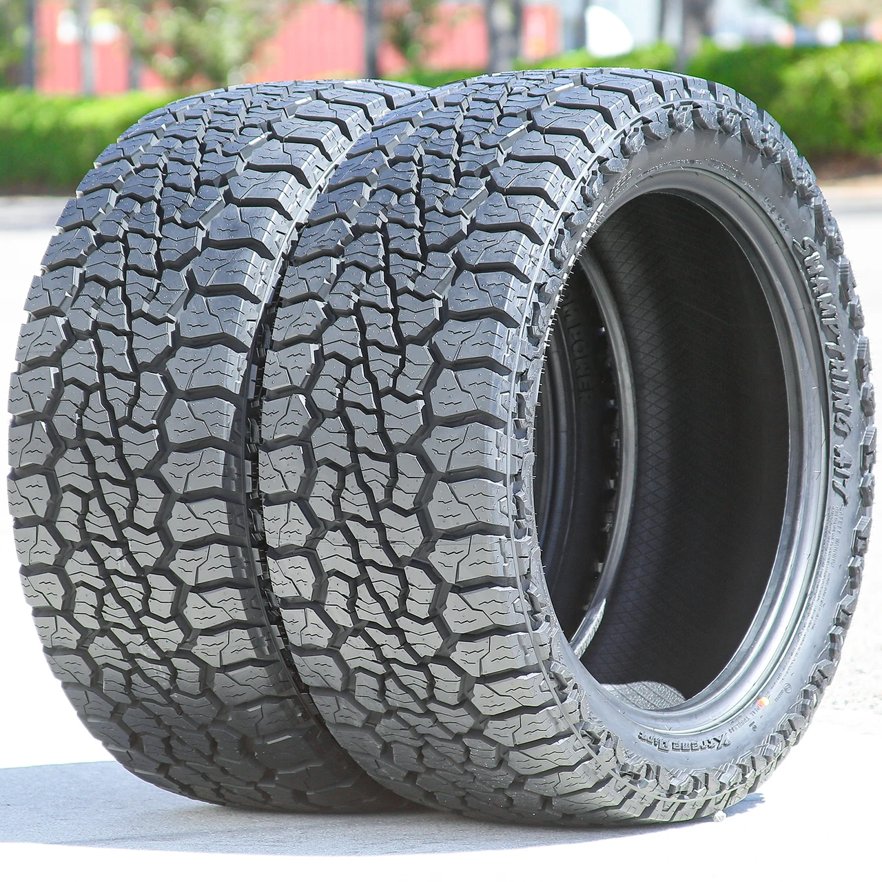 Venom Power Swampthing A/T Xtreme Dirt LT 37X13.50R17 128Q E (10 Ply)