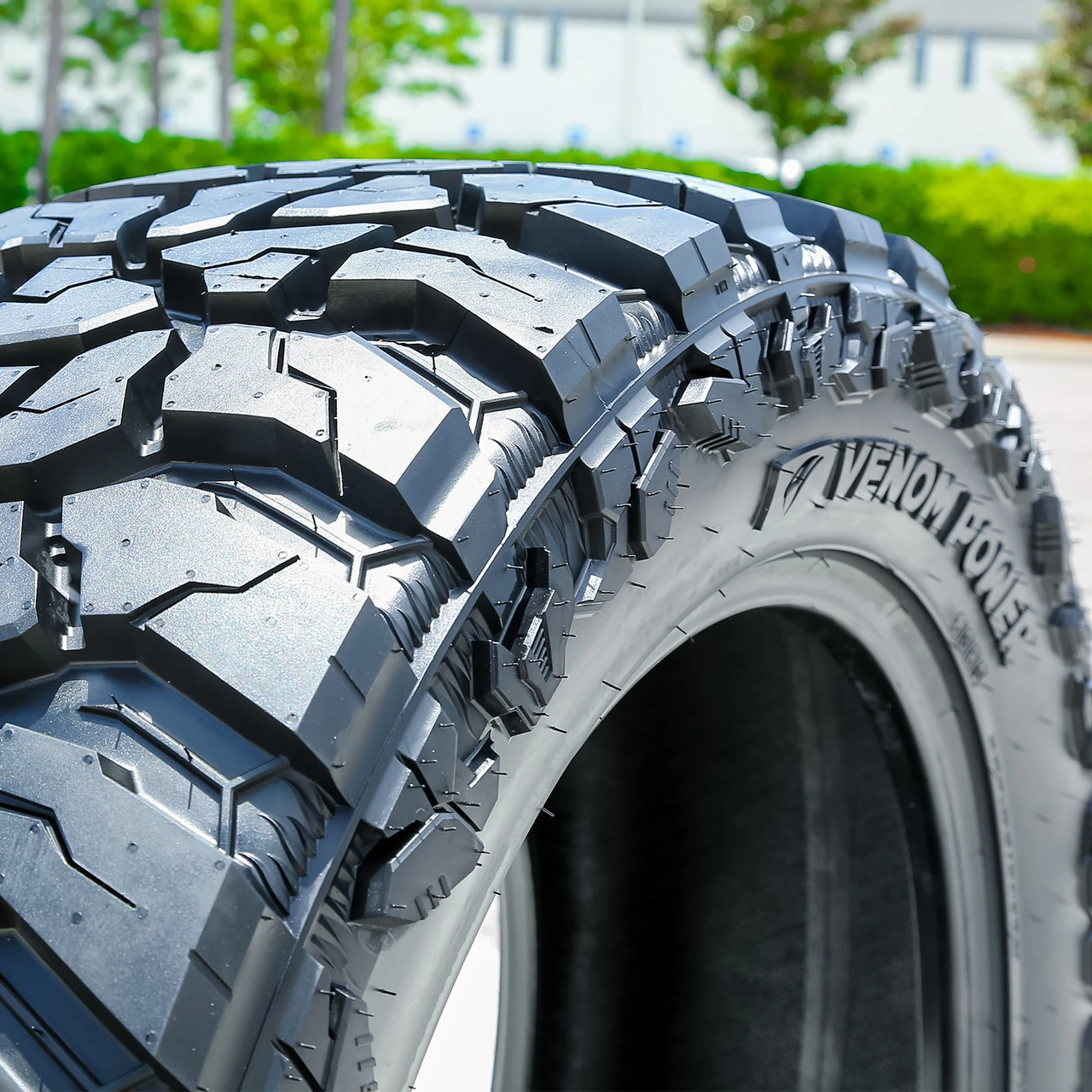 Venom Power Swampthing M/T Xtreme Dirt LT 285/75R16 126/123Q E (10 Ply)
