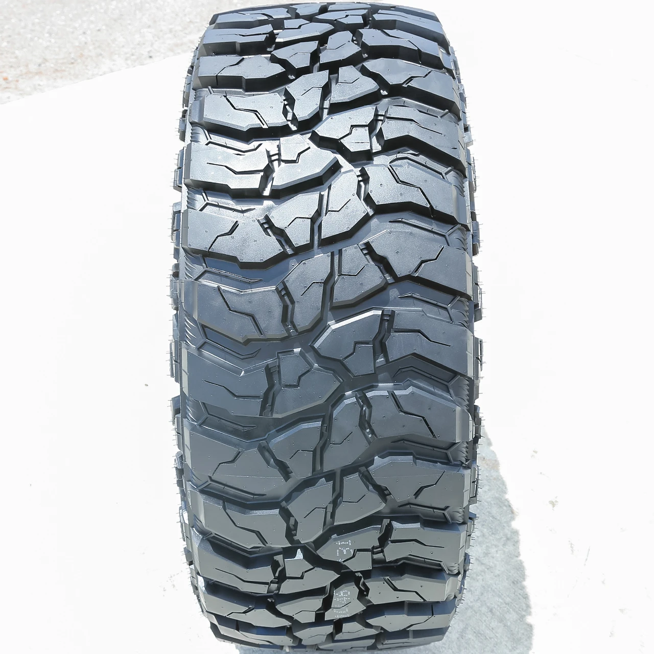 Venom Power Swampthing M/T Xtreme Dirt LT 285/75R16 126/123Q E (10 Ply)