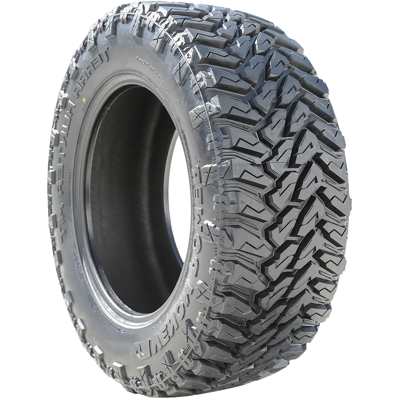 Venom Power Terra Hunter M/T LT 40X15.50R22 128Q F (12 Ply)