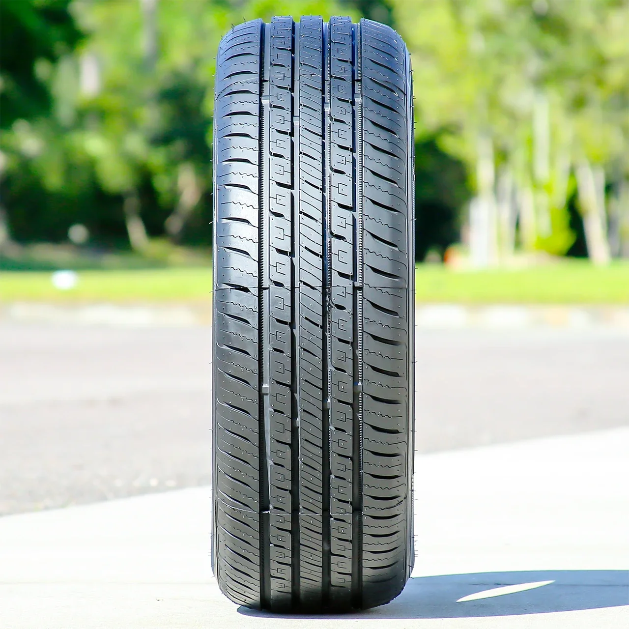 Vercelli Strada I 235/50R18 97W