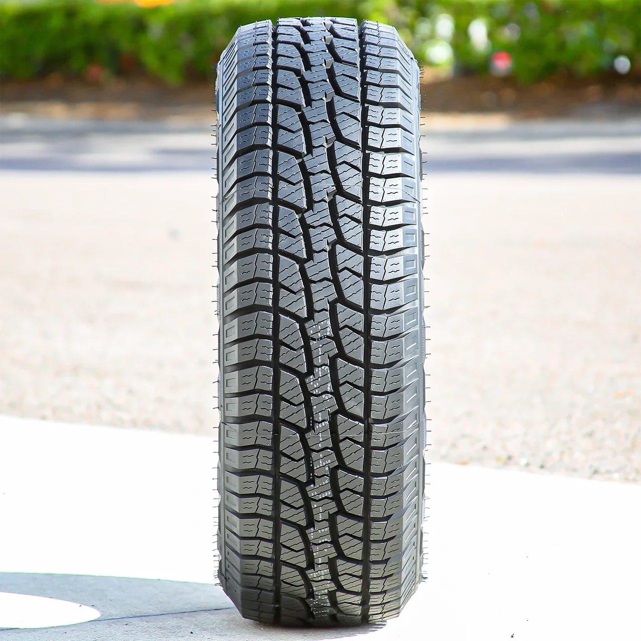 Westlake Radial SL369 A/T 285/70R17 117T