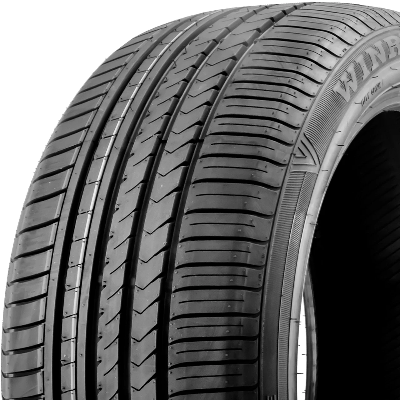 Winrun R330 225/30R20 85W XL