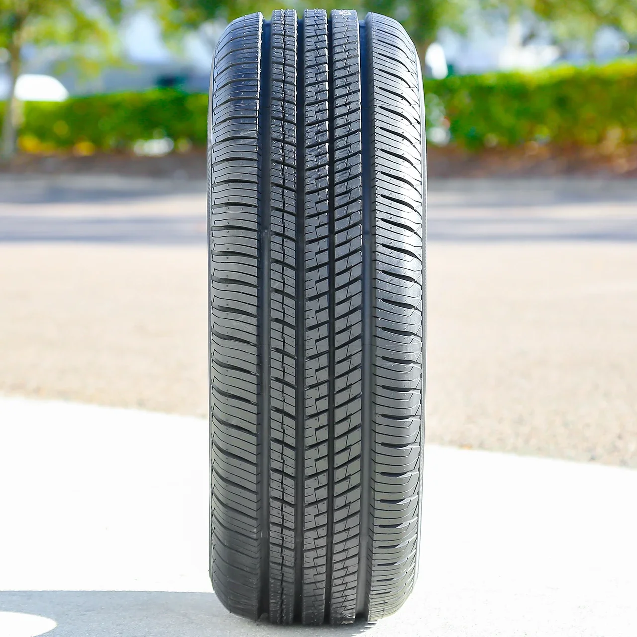 Yokohama AVID Ascend GT 245/40R19 94V