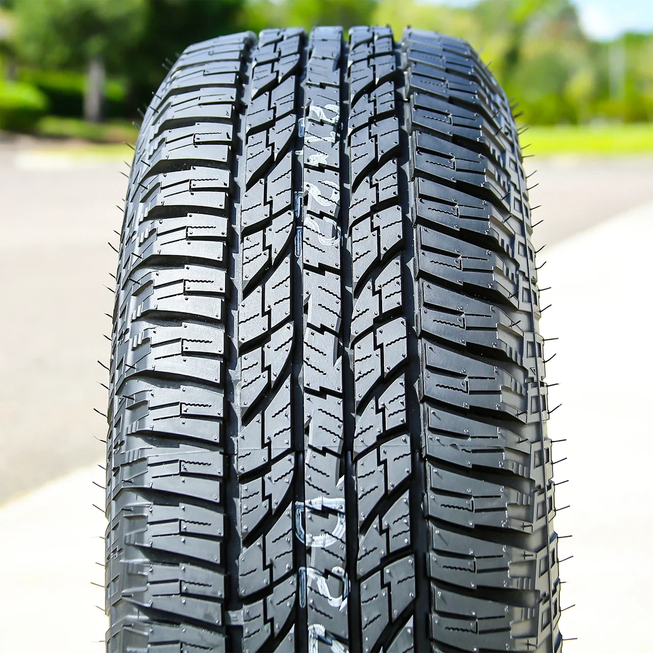 Yokohama Geolandar A/T G015 225/70R16 103H
