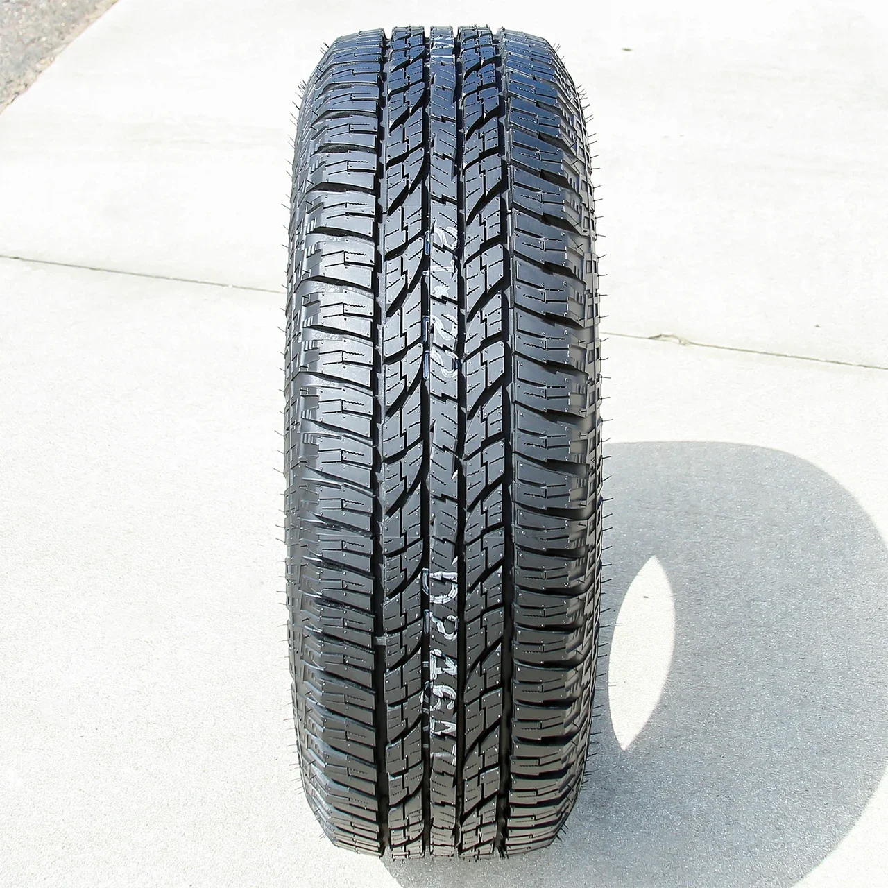 Yokohama Geolandar A/T G015 225/70R16 103H