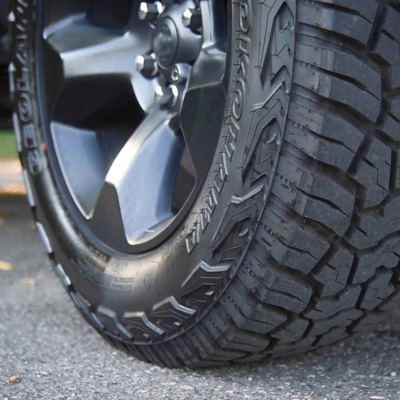 Yokohama Geolandar X-AT (Geo-Shield) LT 35X12.50R18 128Q F (12 Ply)